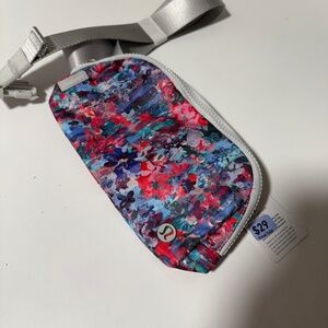 Everywhere belt bag floral